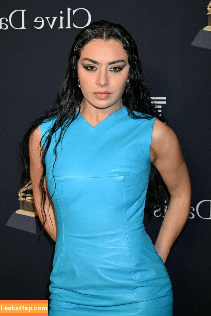 Charli XCX / charli_xcx / charlignarly / charlixcx / https: leaked photo photo #0844