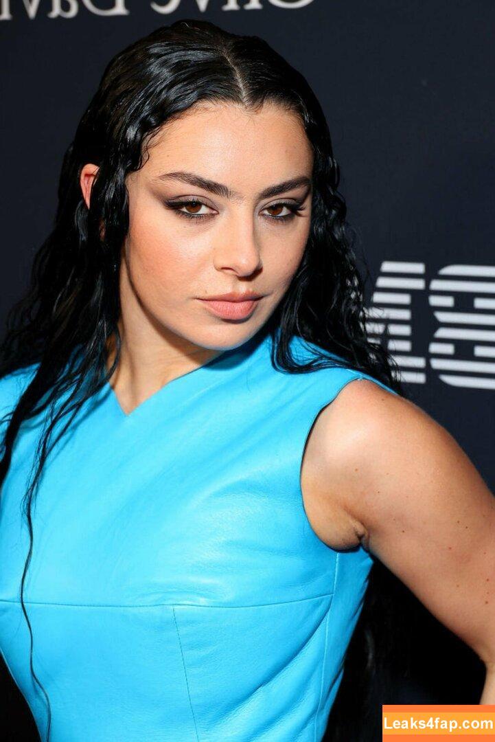Charli XCX / charli_xcx / charlignarly / charlixcx / https: leaked photo photo #0845