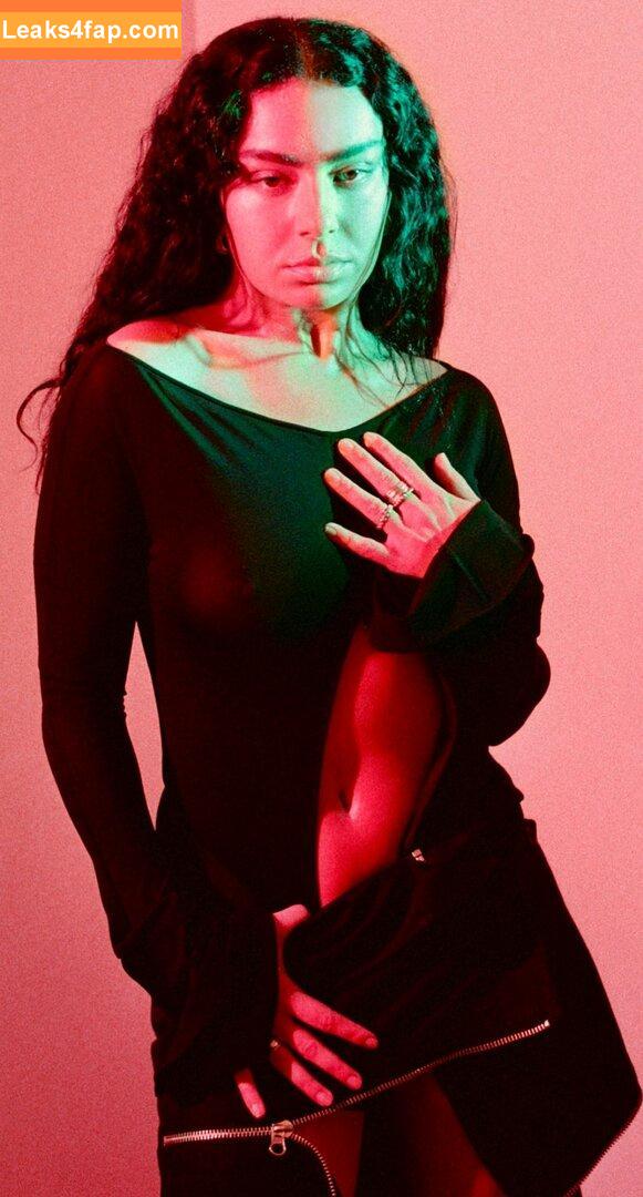 Charli XCX / charli_xcx / charlignarly / charlixcx / https: leaked photo photo #0880