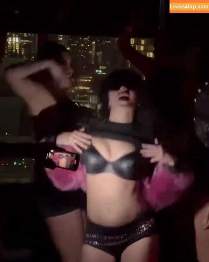 Charli XCX / charli_xcx / charlignarly / charlixcx / https: leaked photo photo #0987