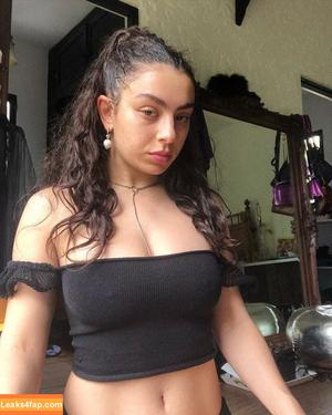 Charli XCX photo #0161