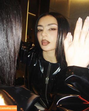 Charli XCX photo #0446
