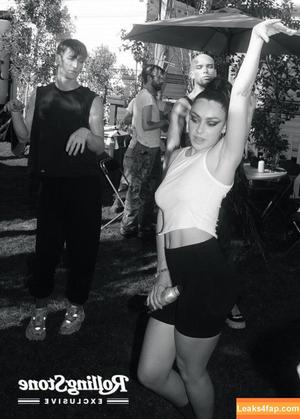 Charli XCX photo #0545