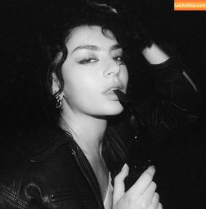 Charli XCX photo #0765
