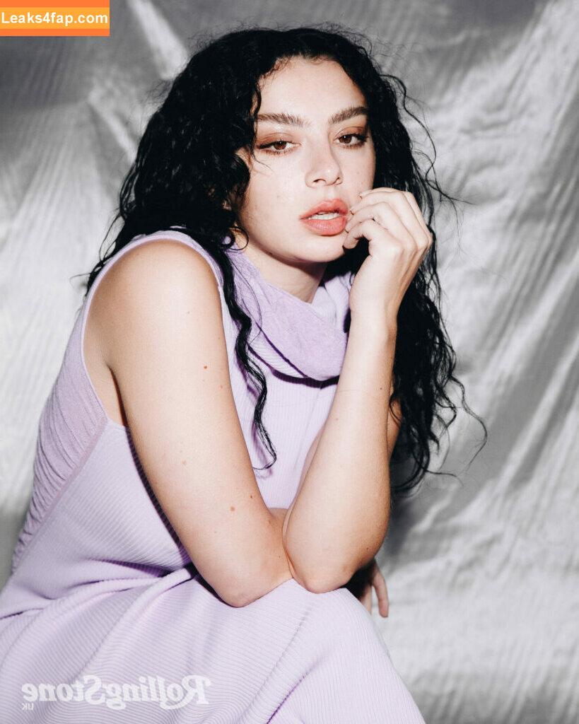 Charli XCX / charli_xcx / charlignarly / charlixcx / https: leaked photo photo #1031