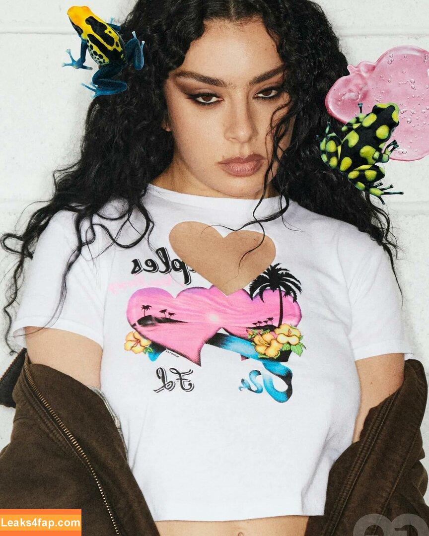 Charli XCX / charli_xcx / charlignarly / charlixcx / https: leaked photo photo #1086