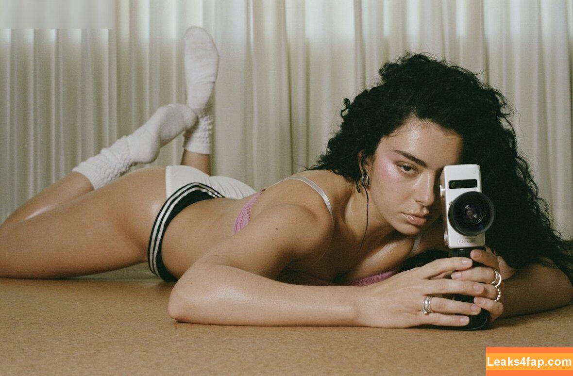 Charli XCX / charli_xcx / charlignarly / charlixcx / https: leaked photo photo #1162