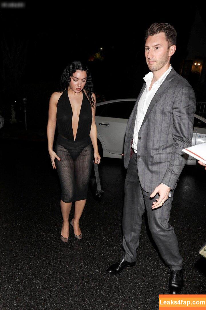 Charli XCX / charli_xcx / charlignarly / charlixcx / https: leaked photo photo #1168