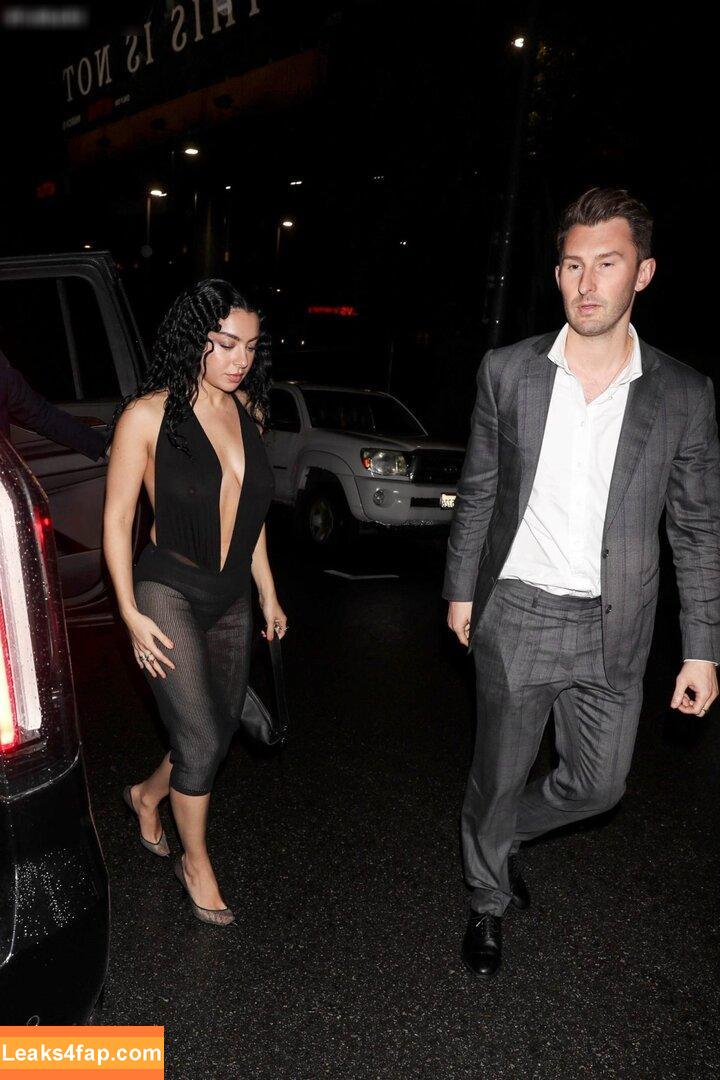 Charli XCX / charli_xcx / charlignarly / charlixcx / https: leaked photo photo #1179