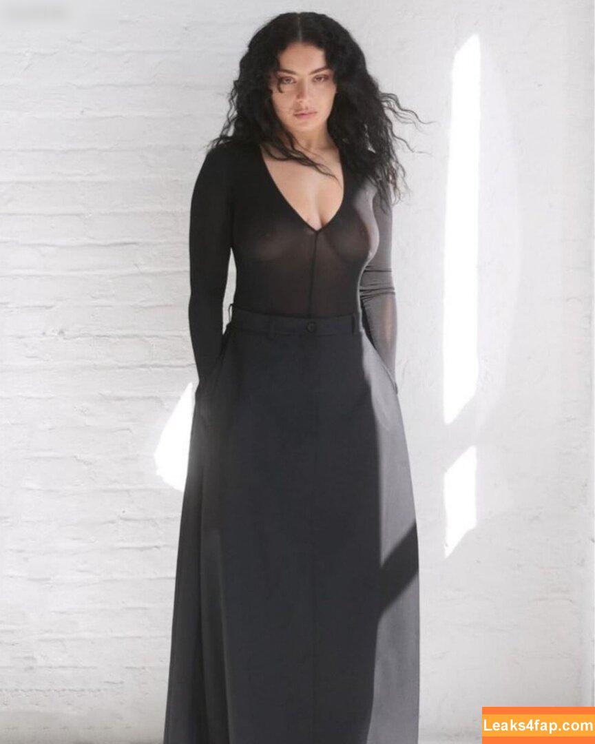 Charli XCX / charli_xcx / charlignarly / charlixcx / https: leaked photo photo #1217