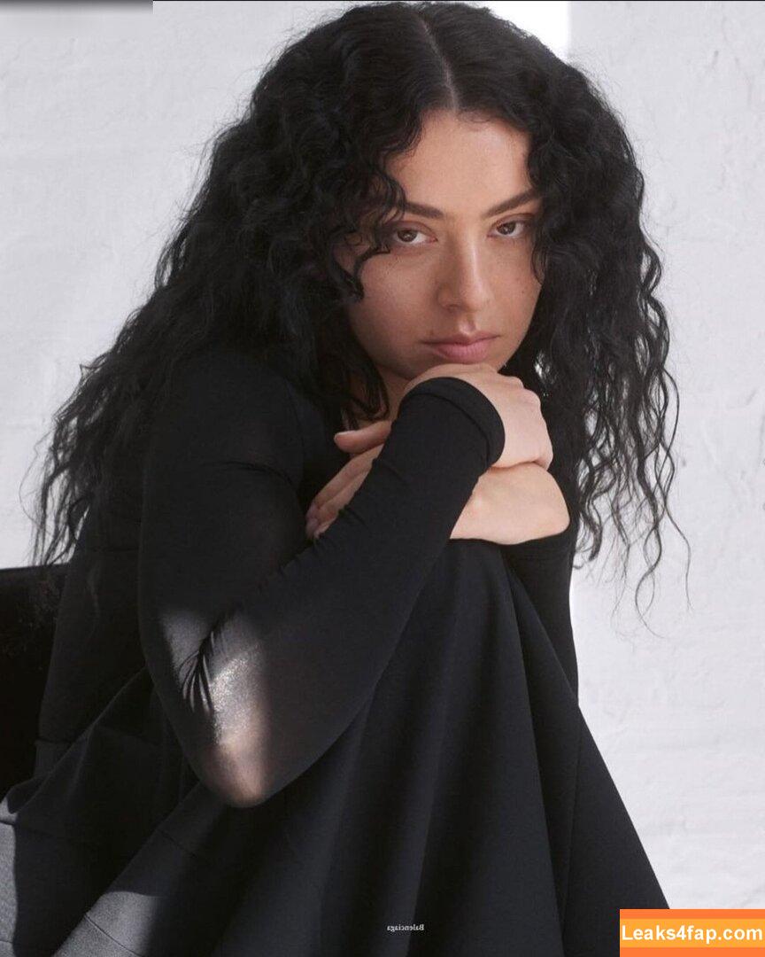Charli XCX / charli_xcx / charlignarly / charlixcx / https: leaked photo photo #1218