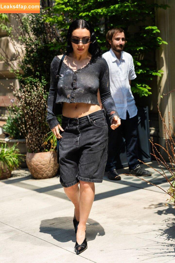 Charli XCX / charli_xcx / charlignarly / charlixcx / https: leaked photo photo #1238