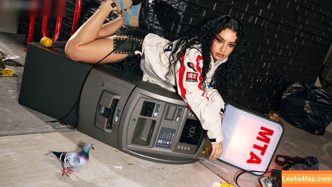 Charli XCX / charli_xcx / charlignarly / charlixcx / https: leaked photo photo #1260