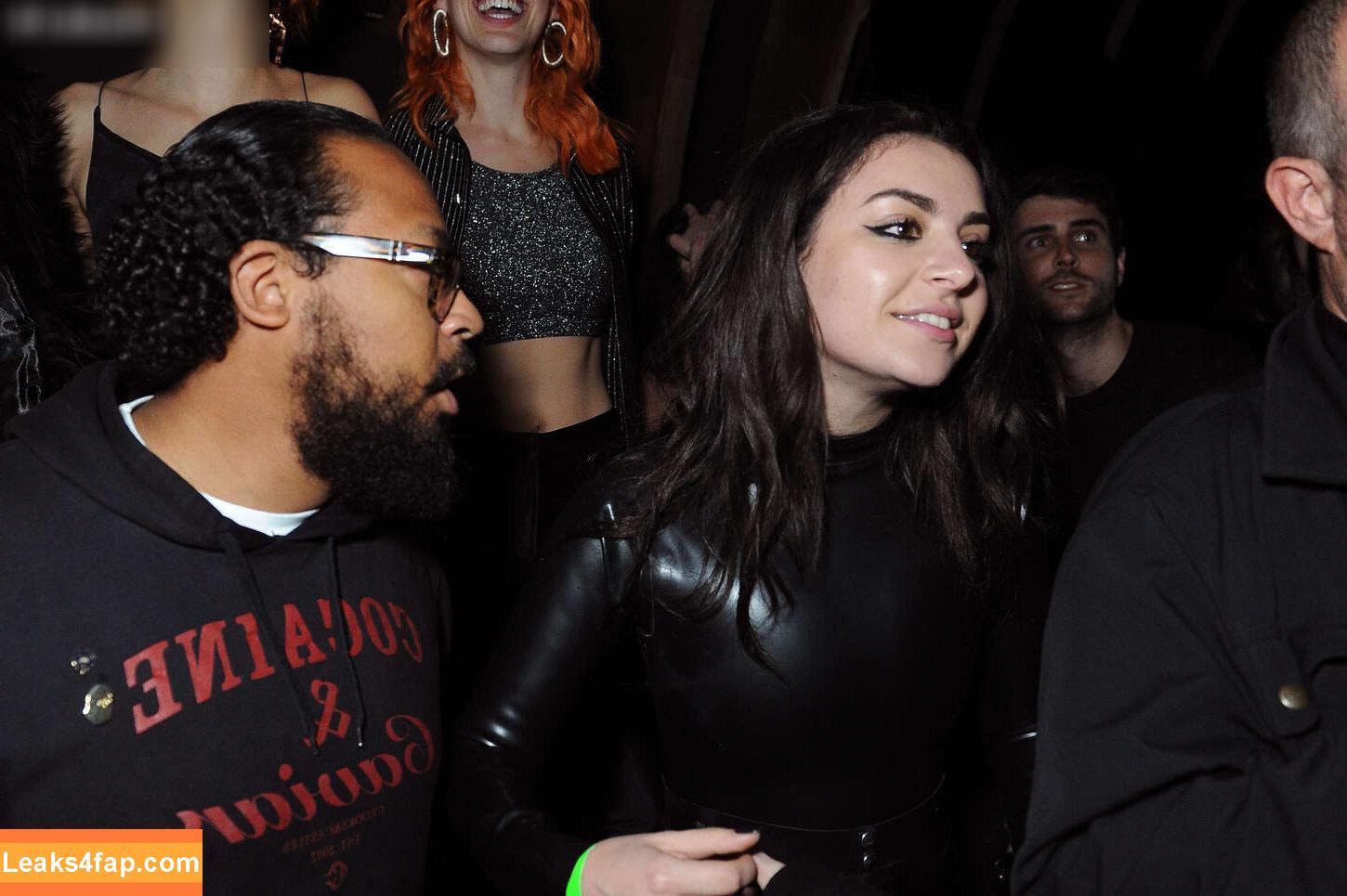 Charli XCX / charli_xcx / charlignarly / charlixcx / https: leaked photo photo #1285