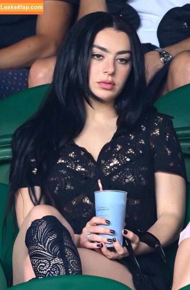 Charli XCX / charli_xcx / charlignarly / charlixcx / https: leaked photo photo #1364