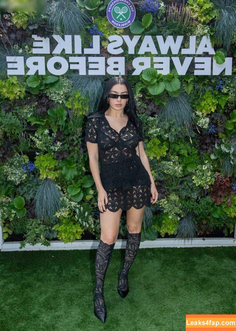 Charli XCX / charli_xcx / charlignarly / charlixcx / https: leaked photo photo #1413