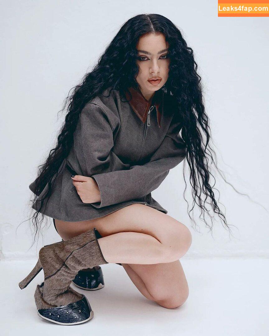 Charli XCX / charli_xcx / charlignarly / charlixcx / https: leaked photo photo #1448