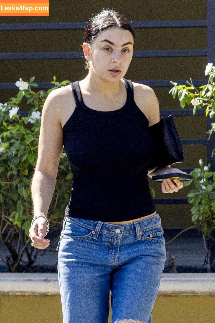 Charli XCX / charli_xcx / charlignarly / charlixcx / https: leaked photo photo #1493