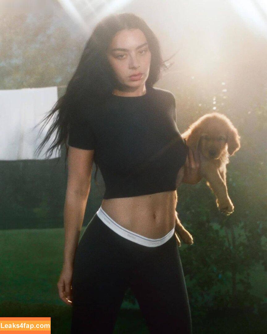 Charli XCX / charli_xcx / charlignarly / charlixcx / https: leaked photo photo #1519