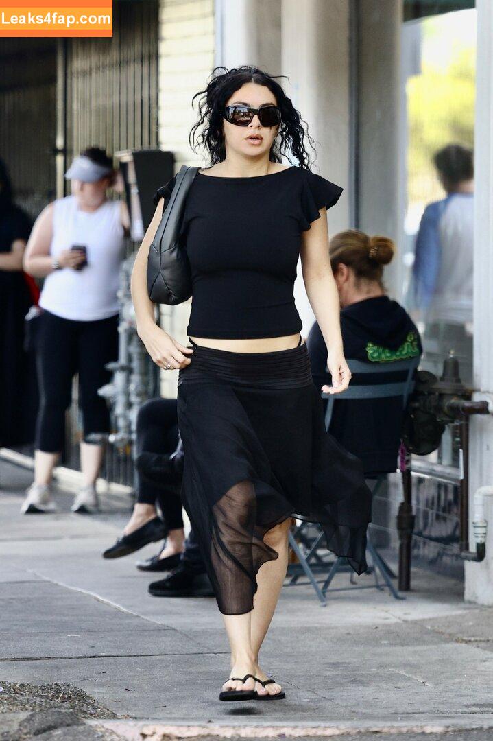 Charli XCX / charli_xcx / charlignarly / charlixcx / https: leaked photo photo #1546