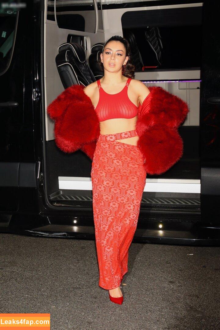 Charli XCX / charli_xcx / charlignarly / charlixcx / https: leaked photo photo #1600
