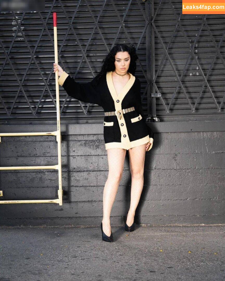 Charli XCX / charli_xcx / charlignarly / charlixcx / https: leaked photo photo #1607