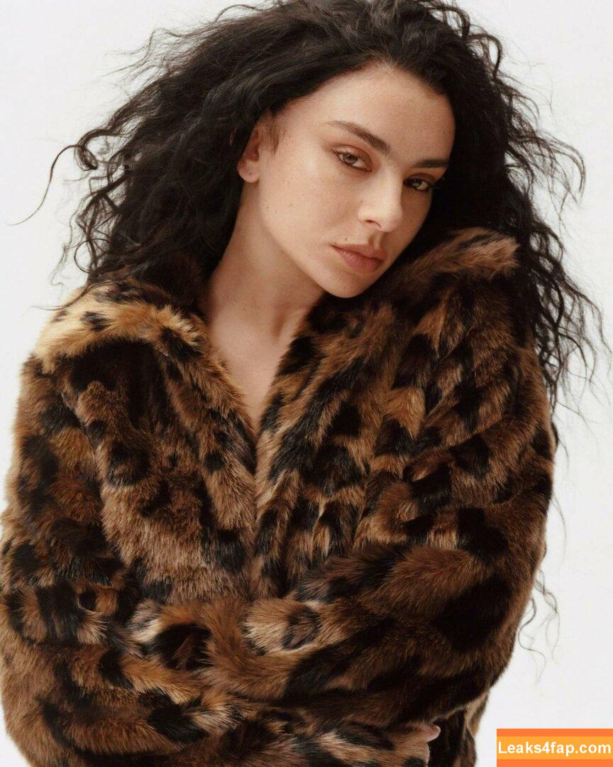 Charli XCX / charli_xcx / charlignarly / charlixcx / https: leaked photo photo #1623