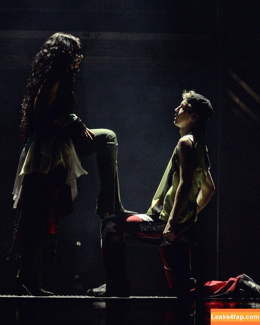 Charli XCX / charli_xcx / charlignarly / charlixcx / https: leaked photo photo #1688