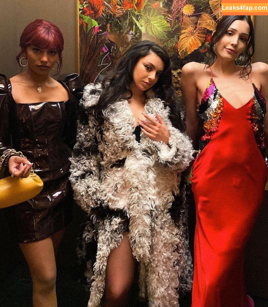 Charli XCX / charli_xcx / charlignarly / charlixcx / https: leaked photo photo #1741