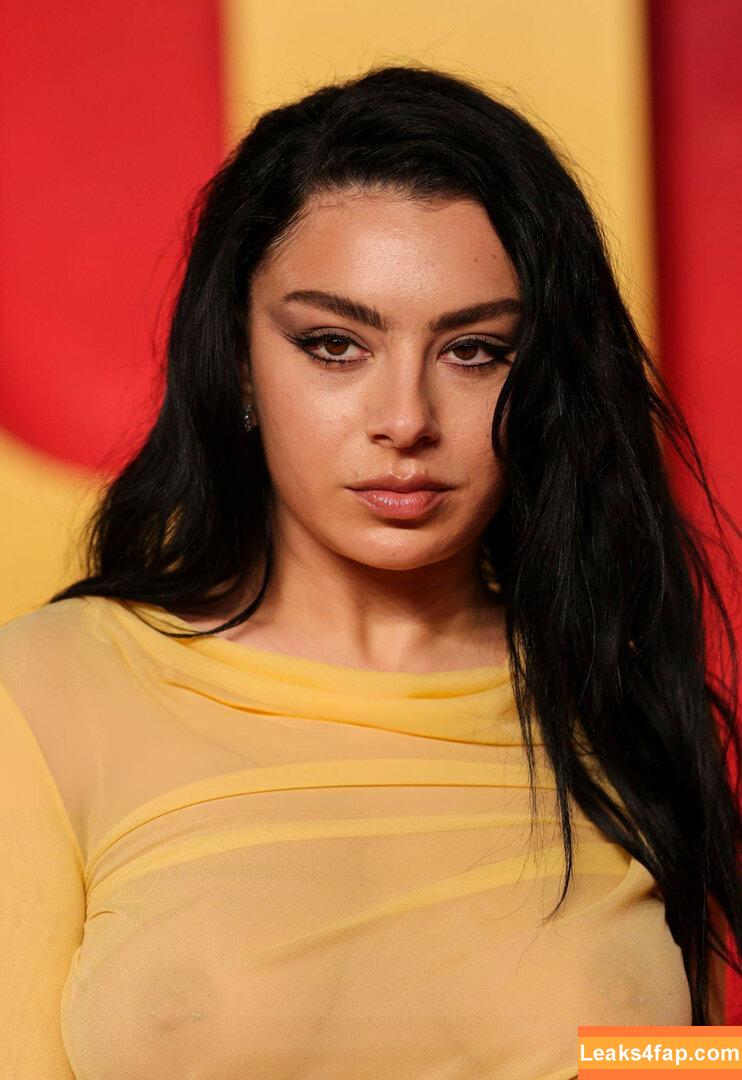 Charli XCX / charli_xcx / charlignarly / charlixcx / https: leaked photo photo #1760