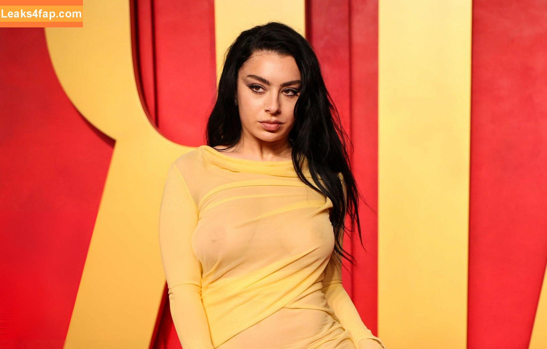 Charli XCX / charli_xcx / charlignarly / charlixcx / https: leaked photo photo #1777