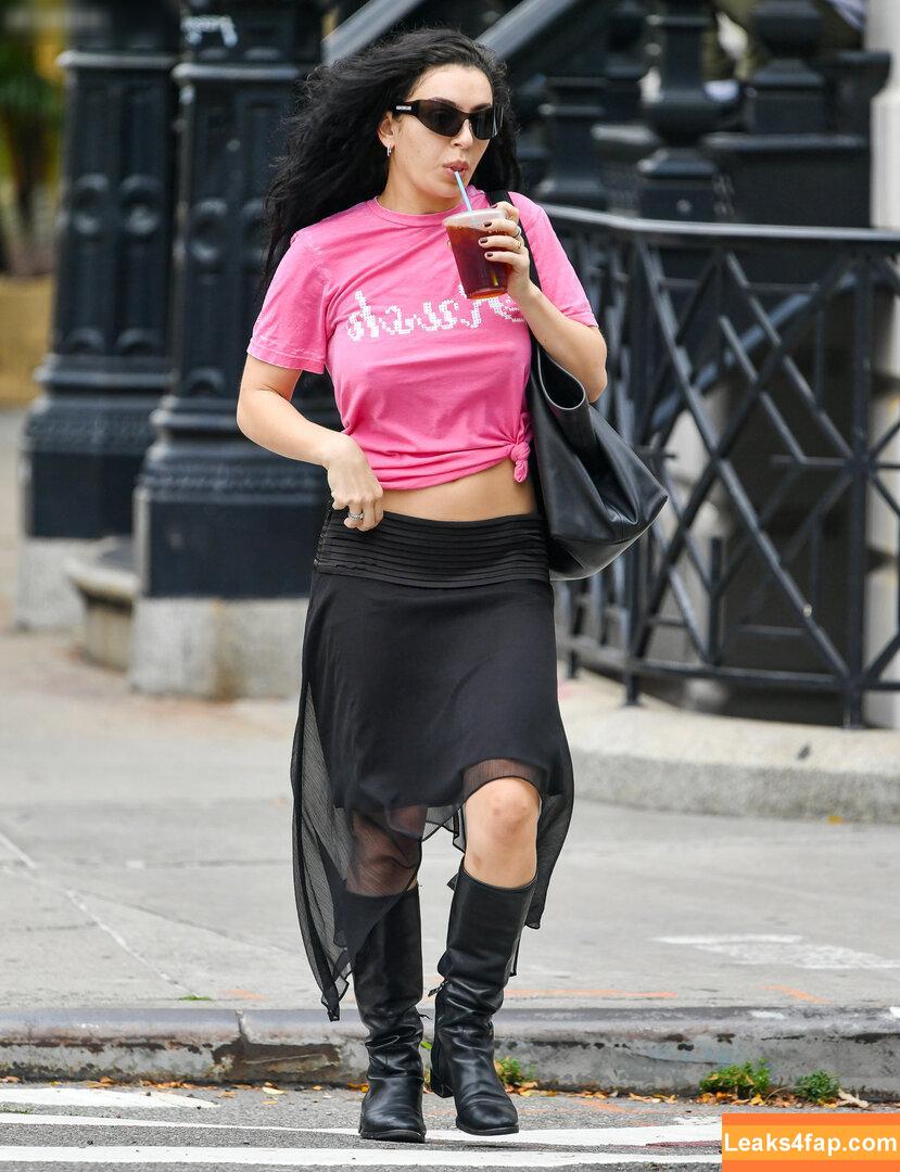 Charli XCX / charli_xcx / charlignarly / charlixcx / https: leaked photo photo #1792