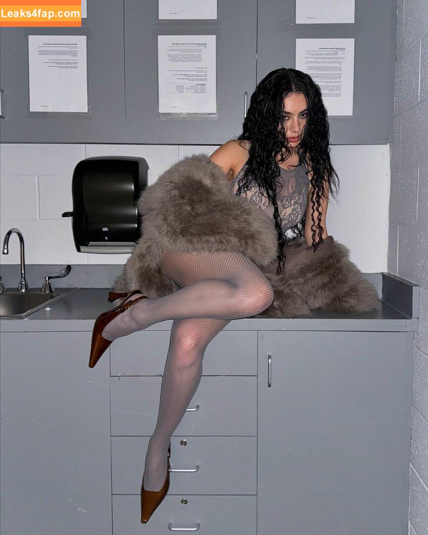 Charli XCX / charli_xcx / charlignarly / charlixcx / https: leaked photo photo #1811