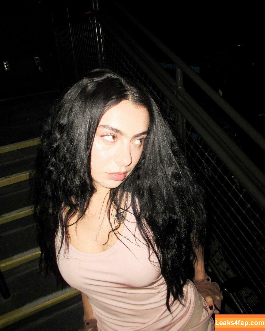 Charli XCX / charli_xcx / charlignarly / charlixcx / https: leaked photo photo #1818