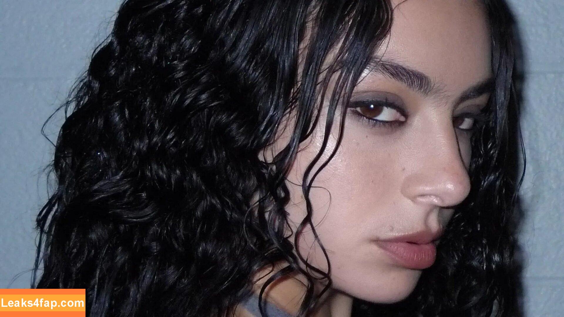 Charli XCX / charli_xcx / charlignarly / charlixcx / https: leaked photo photo #1823