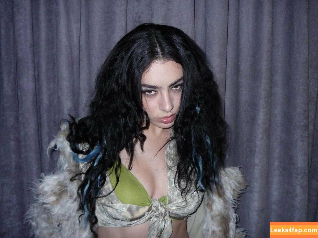 Charli XCX / charli_xcx / charlignarly / charlixcx / https: leaked photo photo #1873