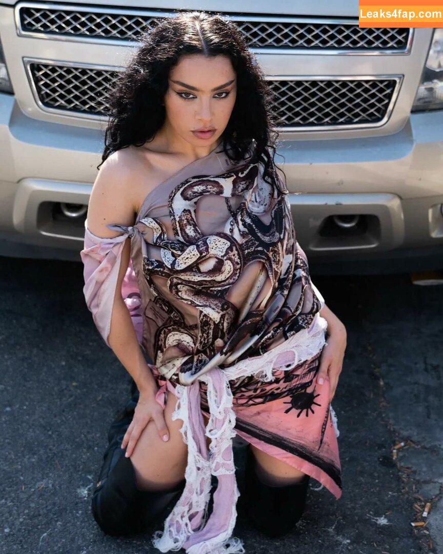 Charli XCX / charli_xcx / charlignarly / charlixcx / https: leaked photo photo #1895