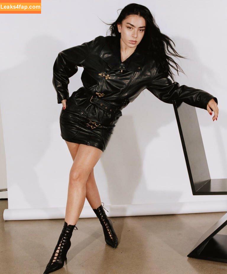 Charli XCX / charli_xcx / charlignarly / charlixcx / https: leaked photo photo #1914