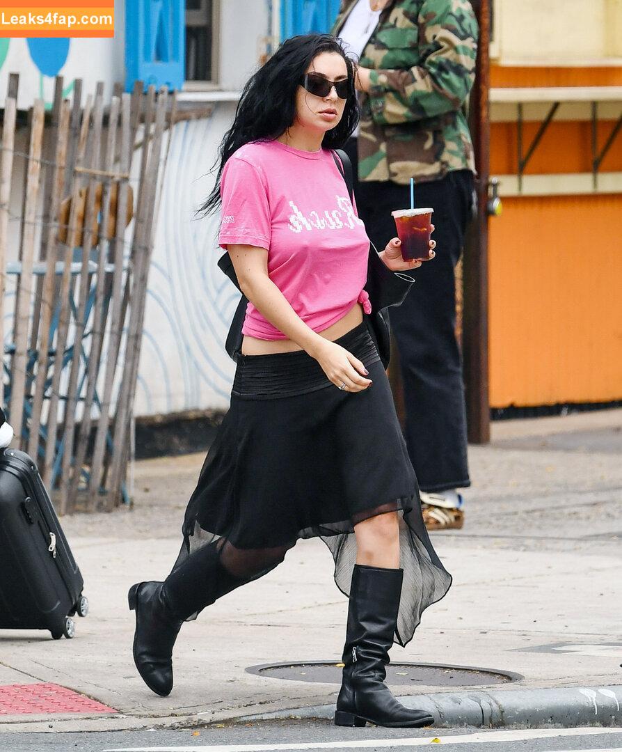 Charli XCX / charli_xcx / charlignarly / charlixcx / https: leaked photo photo #1922