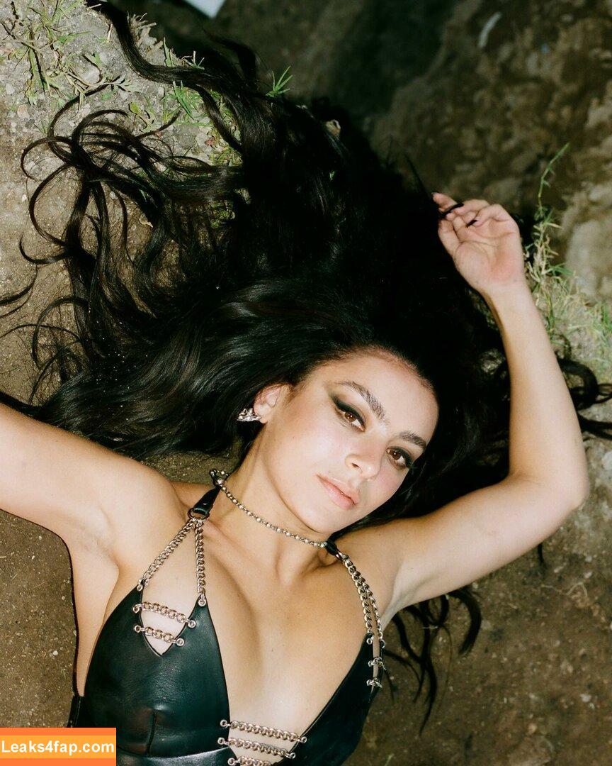 Charli XCX / charli_xcx / charlignarly leaked photo photo #1974