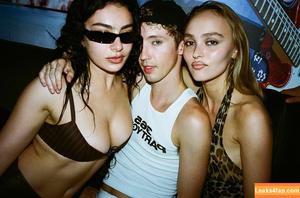 Charli XCX photo #1999