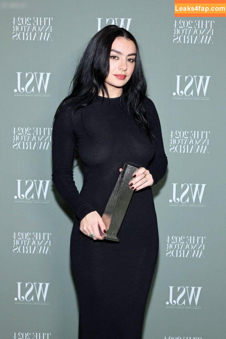 Charli XCX / charli_xcx / charlignarly leaked photo photo #2061