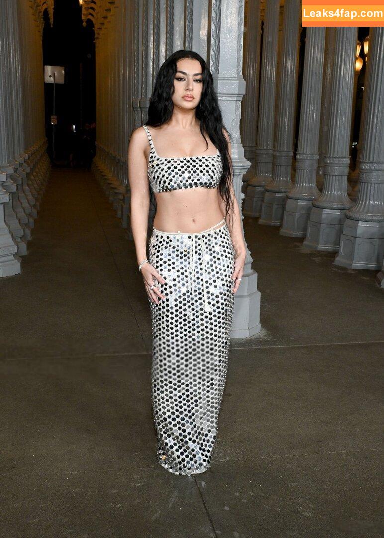 Charli XCX / charli_xcx / charlignarly leaked photo photo #2165