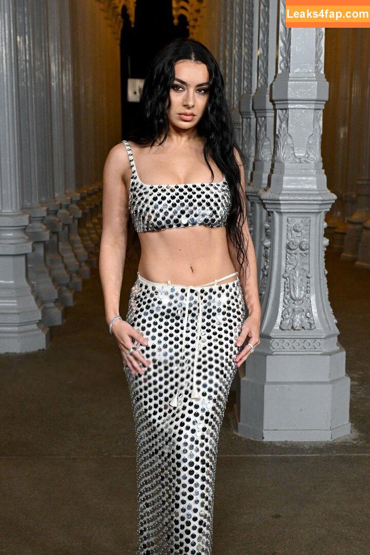Charli XCX / charli_xcx / charlignarly leaked photo photo #2166