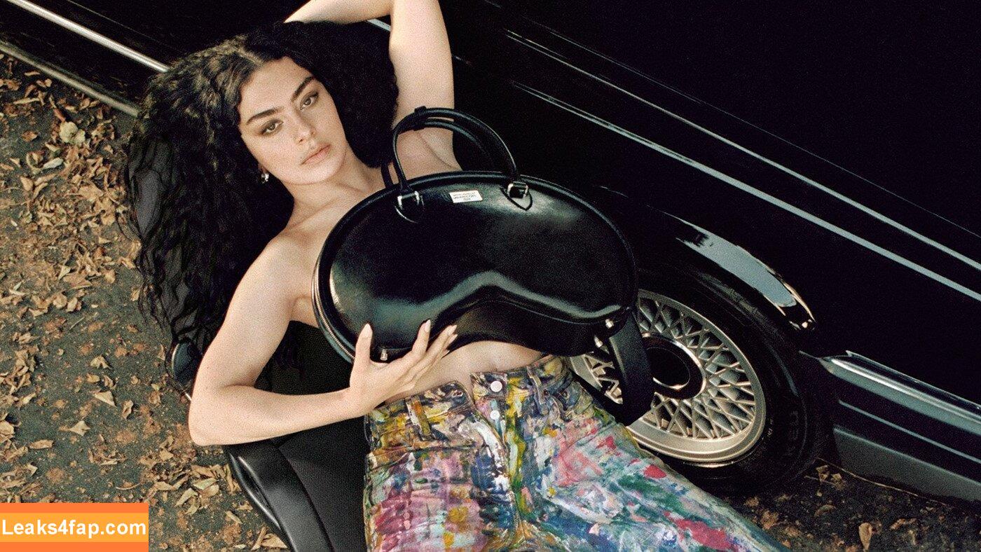 Charli XCX / charli_xcx / charlignarly слитое фото фото #2201