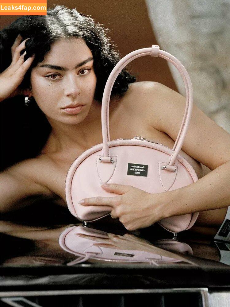 Charli XCX / charli_xcx / charlignarly leaked photo photo #2207