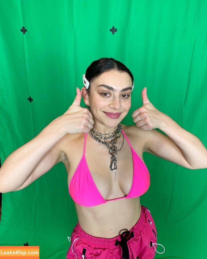 Charli XCX / charli_xcx / charlignarly слитое фото фото #2461