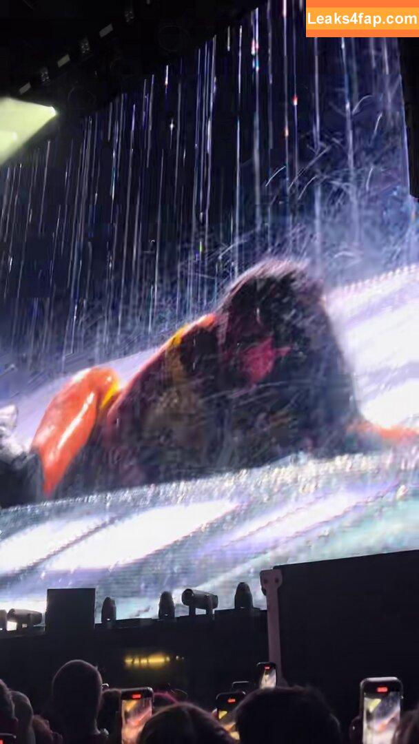 Charli XCX / charli_xcx / charlignarly leaked photo photo #2821