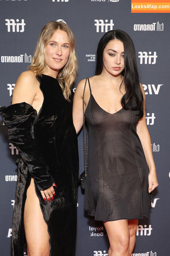 Charli XCX / charli_xcx / charlignarly leaked photo photo #2856