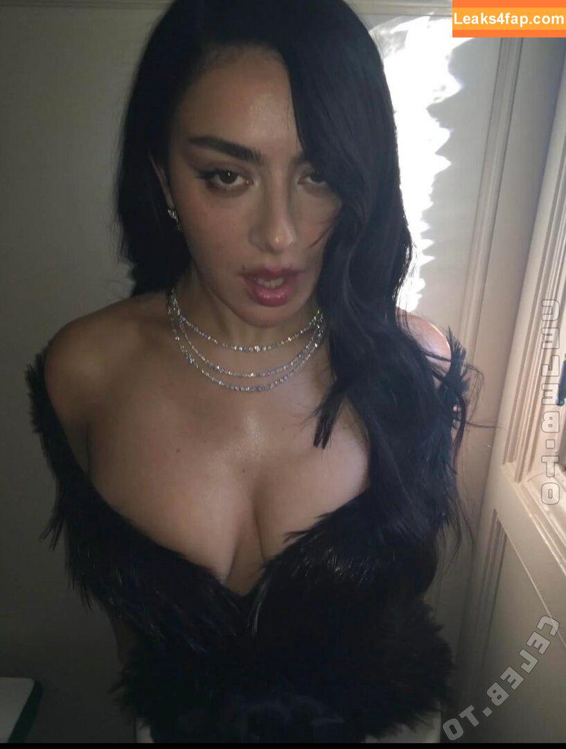 Charli XCX / charli_xcx / charlignarly / charlixcx / https: leaked photo photo #2927